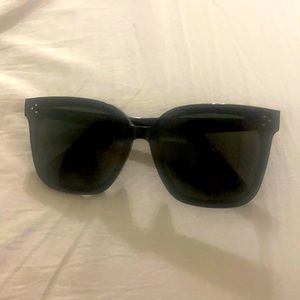 Gentle Monster Flat Ba Her all black sunglasses in like new condition.